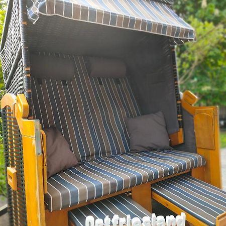 Ferienwohnung Ella In Ostfriesland Ostrhauderfehn ภายนอก รูปภาพ
