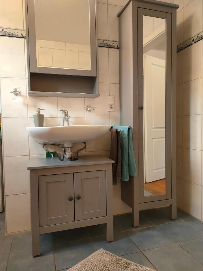 Ferienwohnung Ella In Ostfriesland Ostrhauderfehn ภายนอก รูปภาพ