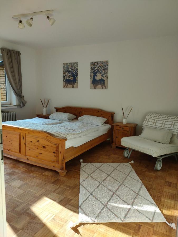 Ferienwohnung Ella In Ostfriesland Ostrhauderfehn ภายนอก รูปภาพ